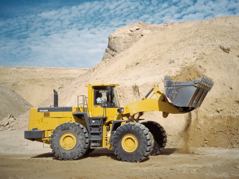 Komatsu WA500-6 дөңгелекті фронталды жүк тиегіші