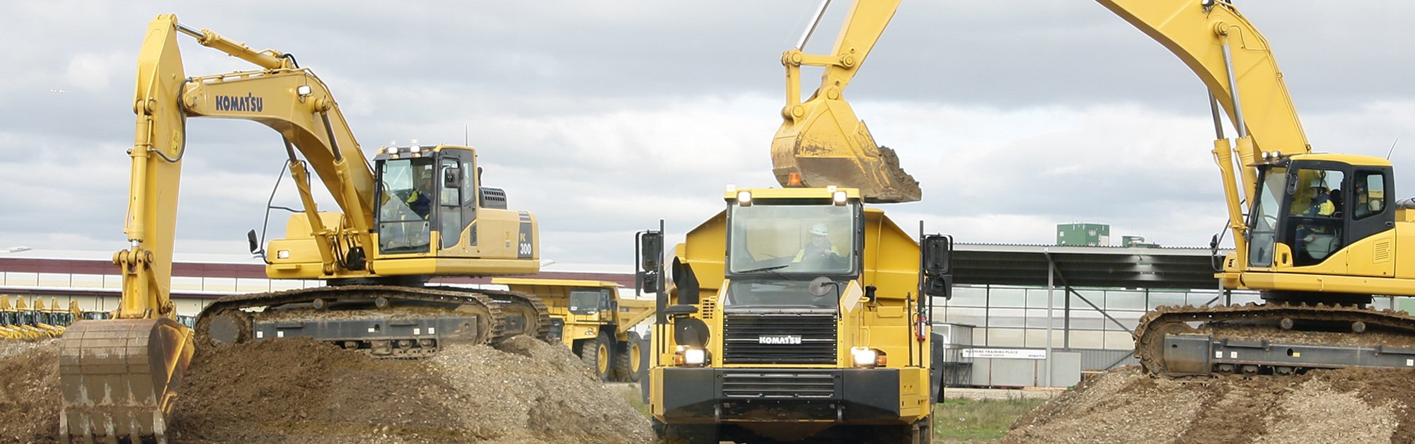 Komatsu PC300-8M0 / PC300LC-8M0 шынжыр табанды экскаваторы