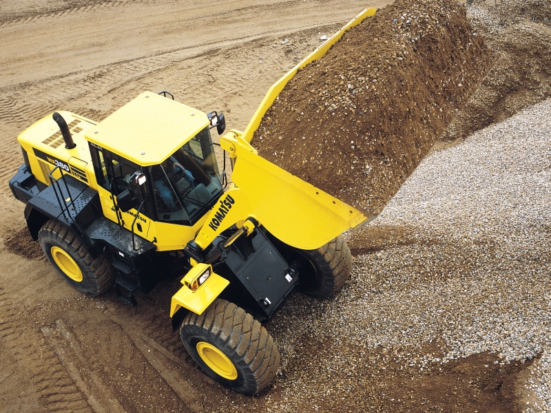 Komatsu WA380-6 дөңгелекті фронталды жүк тиегіші