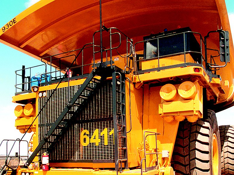 Komatsu 930E-4 самосвалы