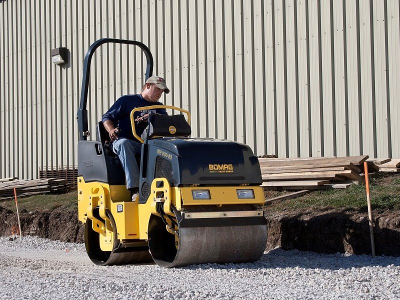 Легкий сочленённый тандемный каток Bomag BW 900-50 (пр-во Китай)