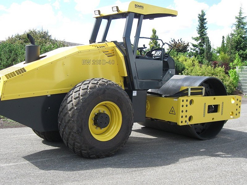 Bomag BW 216 D-5 жер тегістейтін аунағы