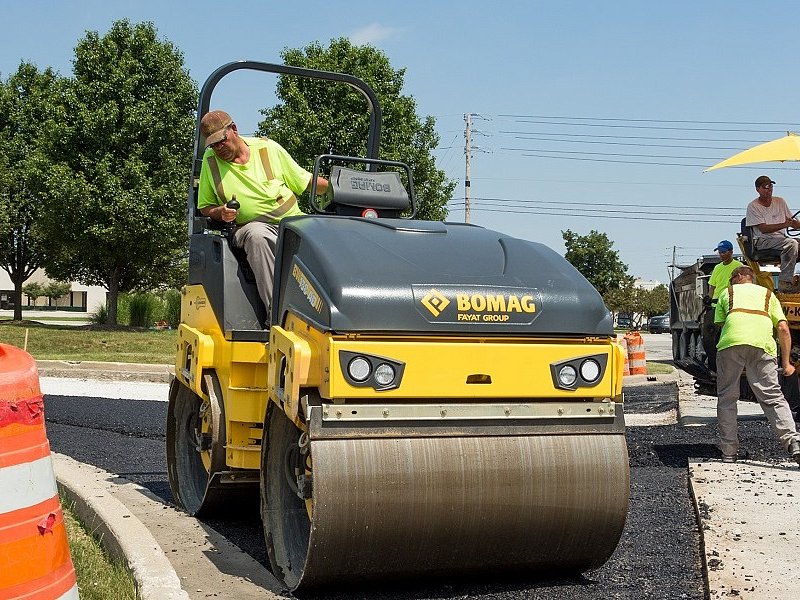 Bomag BW 138 AD-5 жеңіл біріктірілген тандемді аунағы