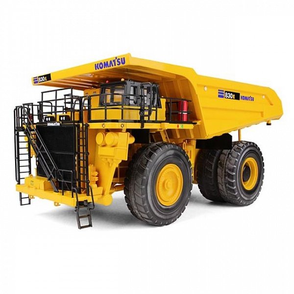 Самосвал Komatsu 830E-AC