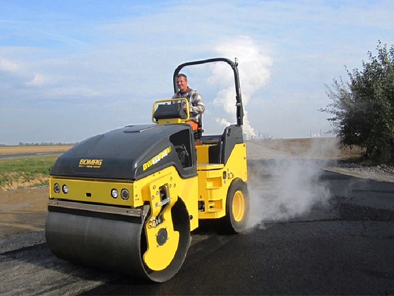 Bomag BW 138 AC-5 жеңіл біріктірілген тандемді аунағы