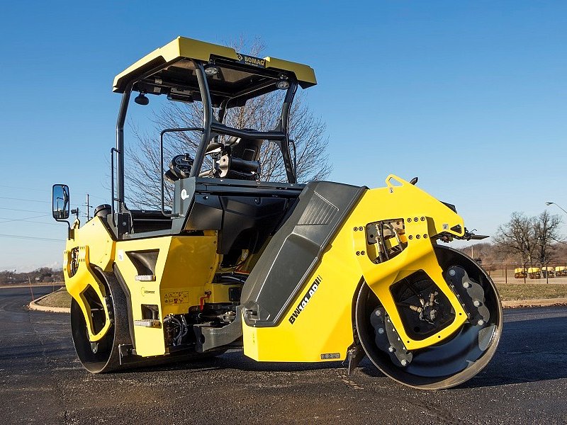 Bomag BW 141 AD-50 тандемді дірілаунағы