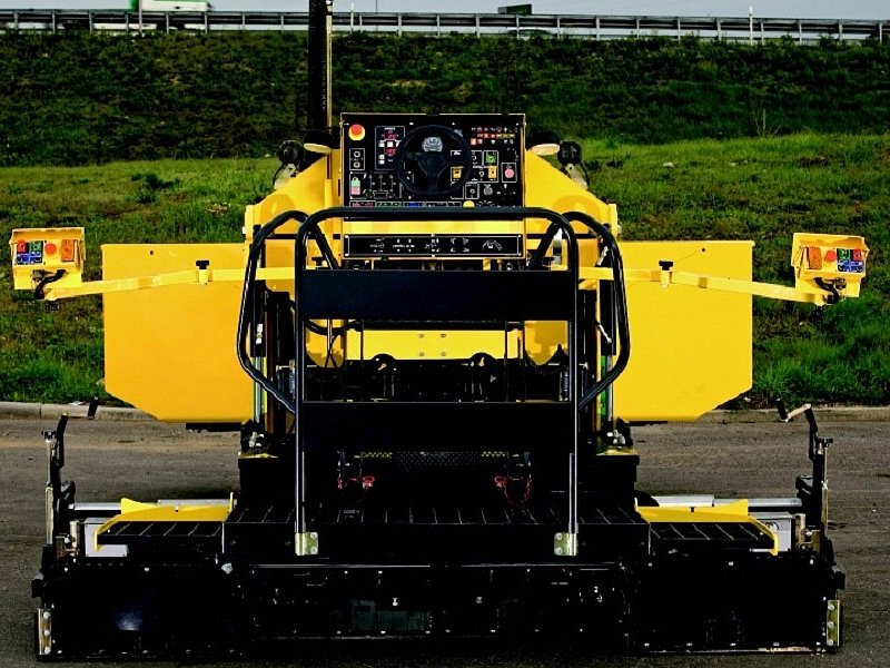 Bomag BF 223 C асфальттөсегіші