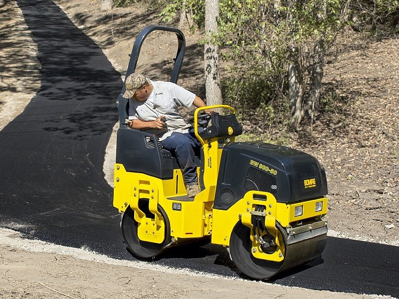 Легкий сочленённый тандемный каток Bomag BW 900-50 (пр-во Китай)