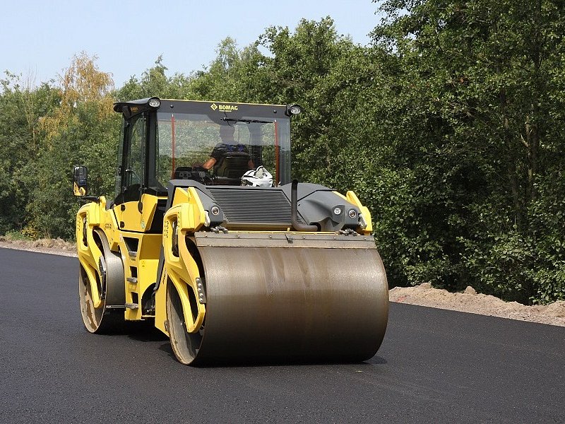 Bomag BW 206 (AD-50 + AD-50 Ballasted) тандемді дірілаунағы