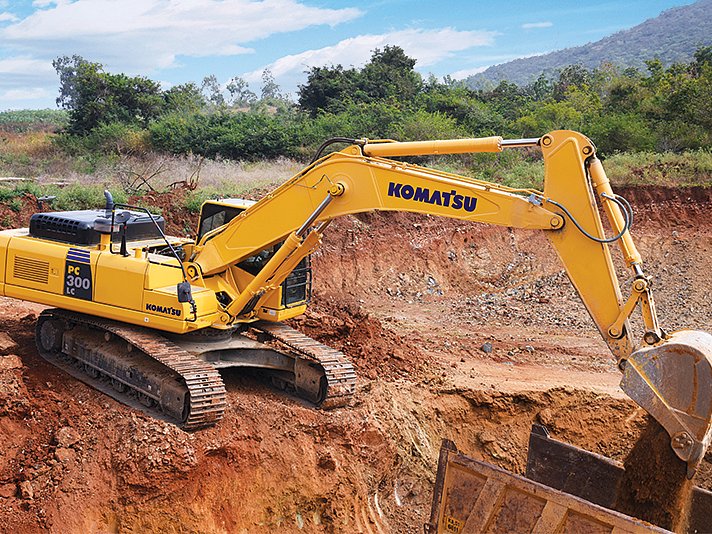 Гусеничный экскаватор Komatsu PC300LC-8M0 SE