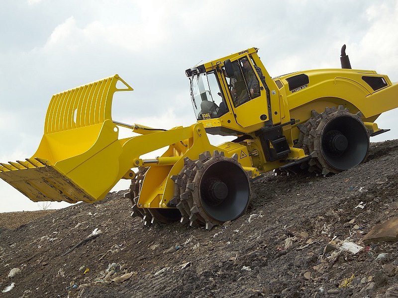 Мусороуплотнитель Bomag BC 472 (RB/RS)